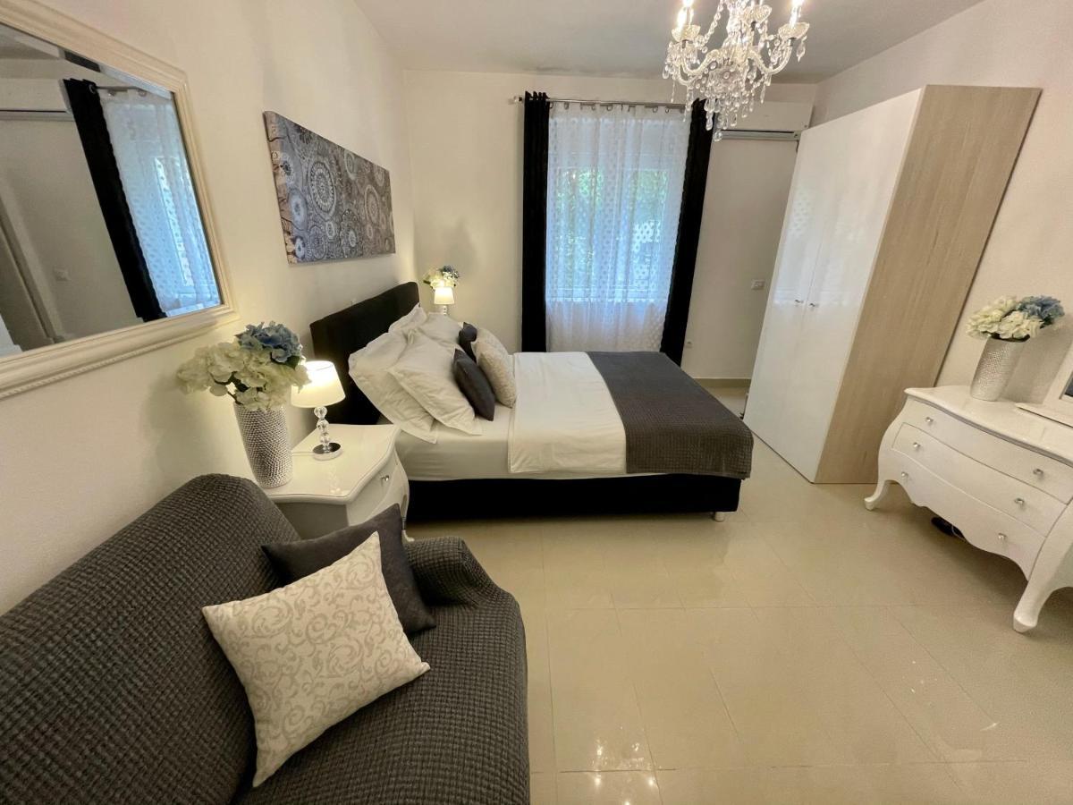 Central Square Guest House Задар Экстерьер фото